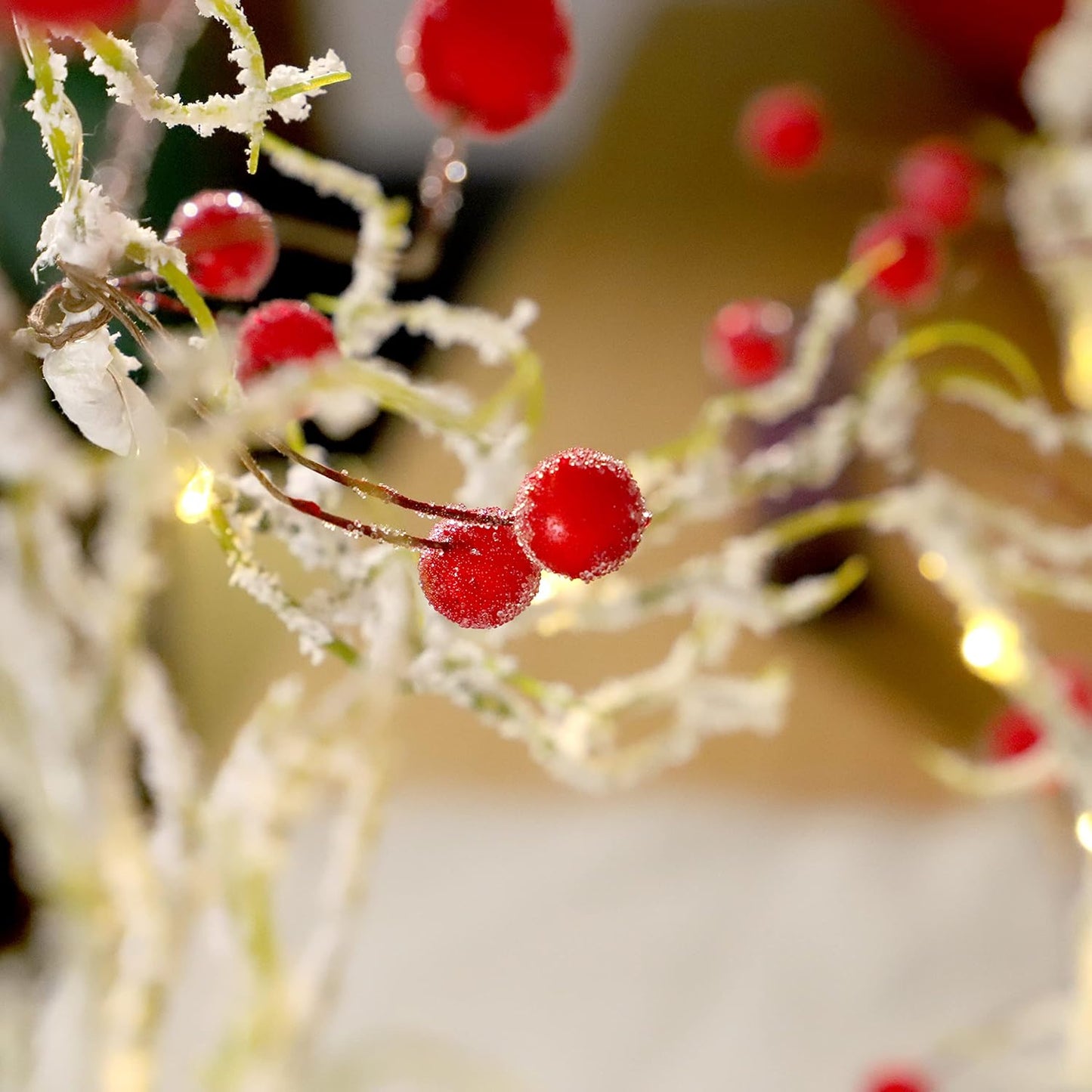 Snow White String Lights & Red Berry 6.5FT & 25Leds Delicate Christmas Garland with Lights Battery Operated with Remote Ideal for Indoor & Outdoor Decorations Mini Christmas Garland for Mantle