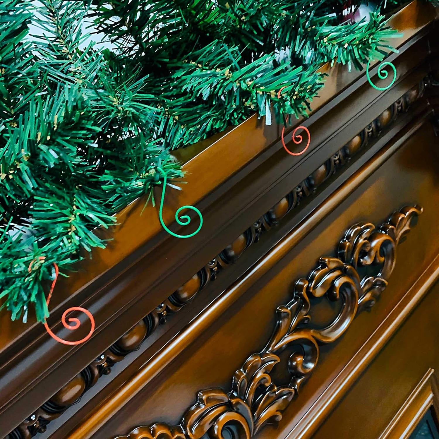 Christmas Ornaments Hooks Christmas Tree Hanger Great for Christmas Tree Decoration - 120 / Red