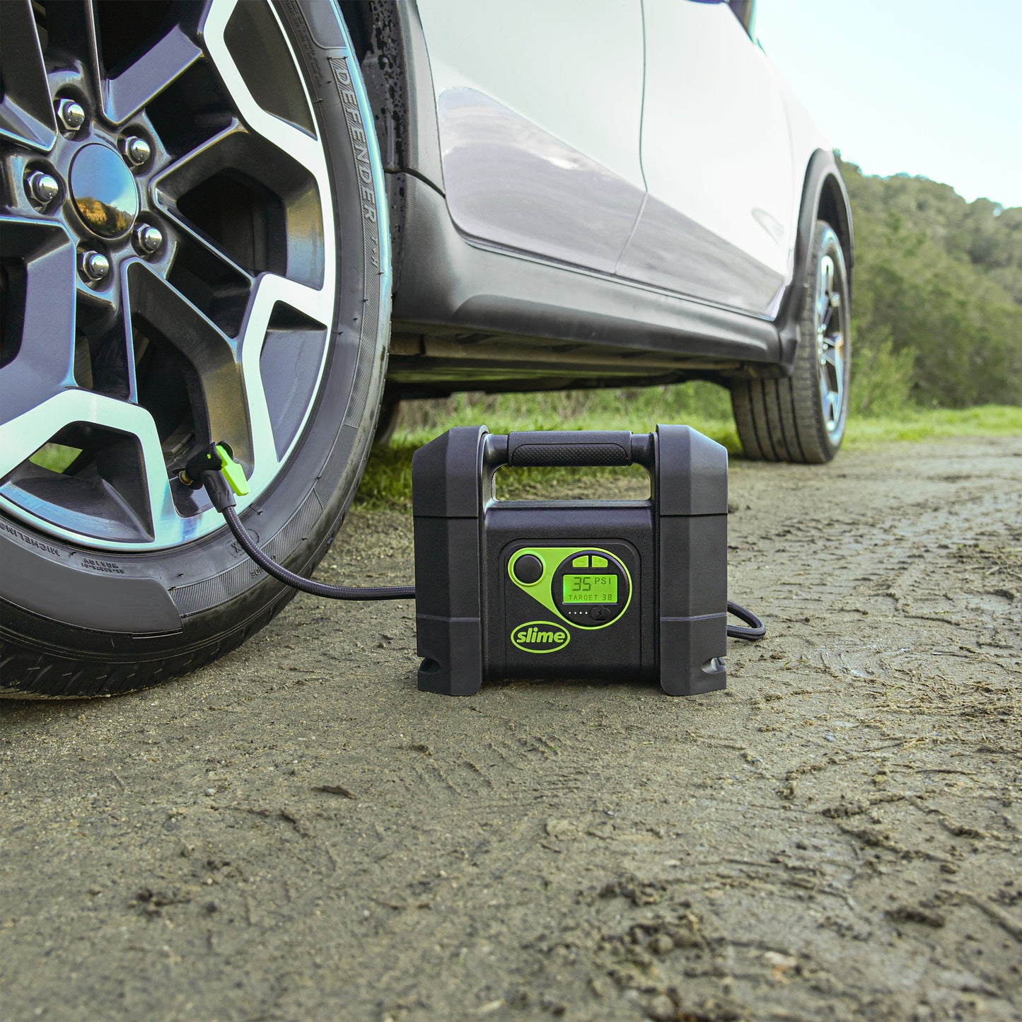 40080W Rechargeable Lithium Ion Battery Portable Tire Inflator