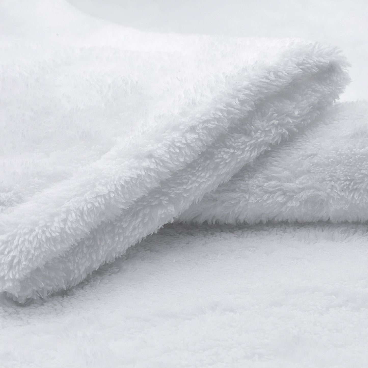 Men & Women Super Soft Fleece Bathrobe with Shawl Collar, Front Pocket, Waist Belt, M-L, White