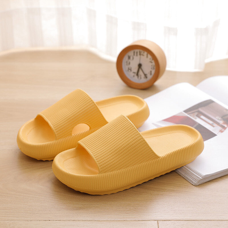 Cozy Pillow Slides Anti-Slip Sandals Ultra Soft Slippers Cloud Home Outdoor Shoe