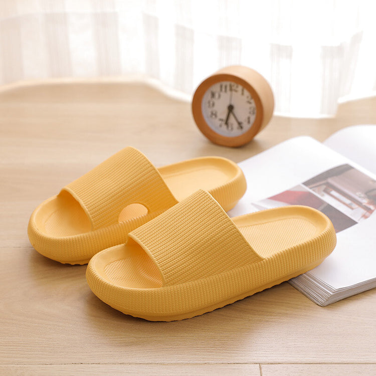 Cozy Pillow Slides Anti-Slip Sandals Ultra Soft Slippers Cloud Home Outdoor Shoe