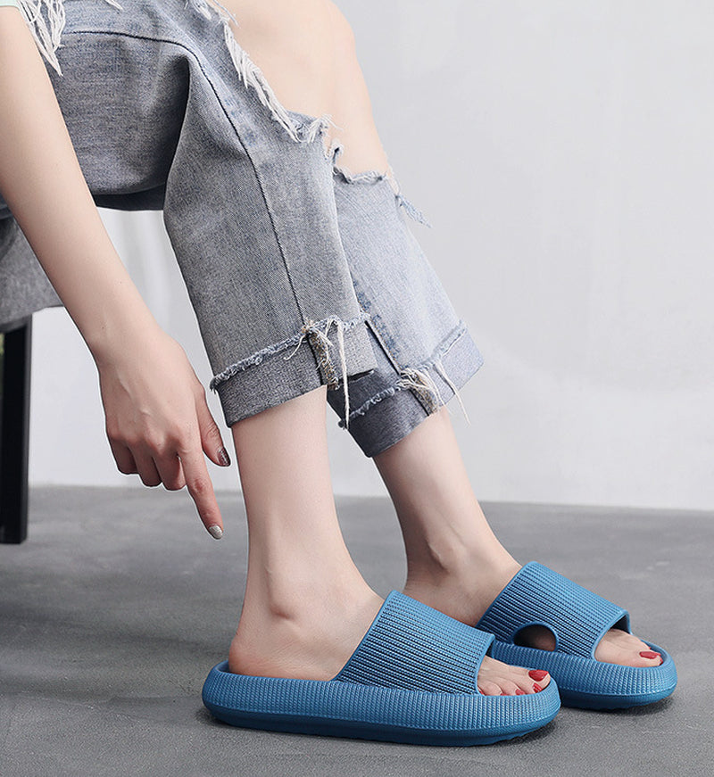 Cozy Pillow Slides Anti-Slip Sandals Ultra Soft Slippers Cloud Home Outdoor Shoe