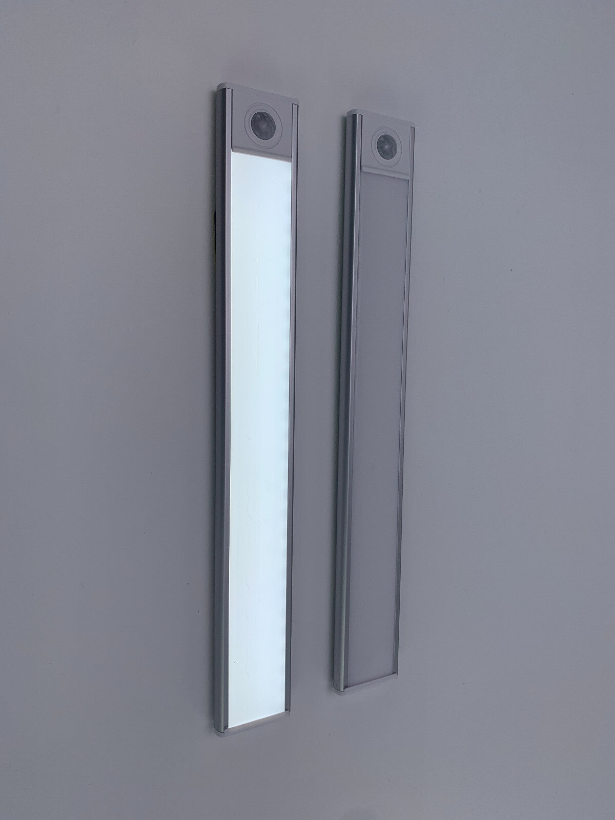 LED Motion Sensor Light under Cabinet Closet Light USB Rechargeable Strip Lamp